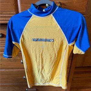 Short sleeve rash guard
